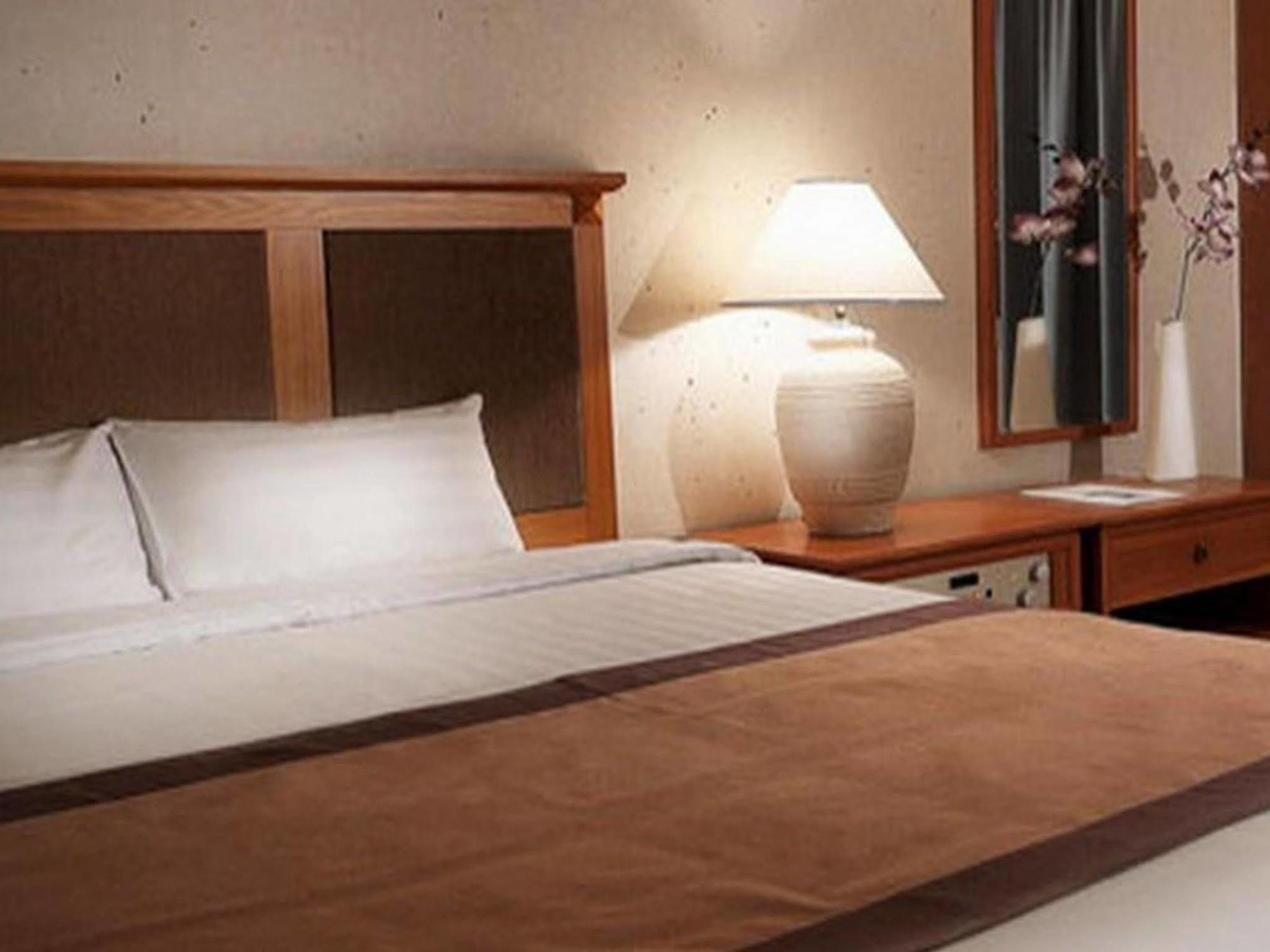 Hotel Paragon Μπουσάν Εξωτερικό φωτογραφία